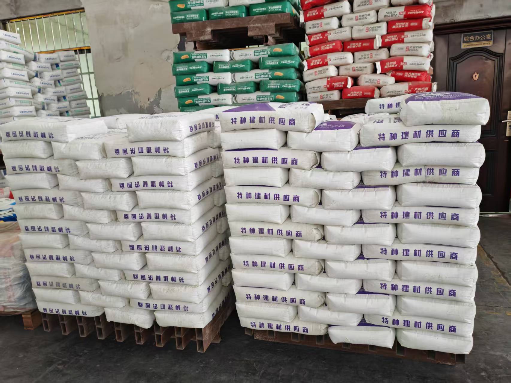 西乌珠穆沁拱顶带模注浆料